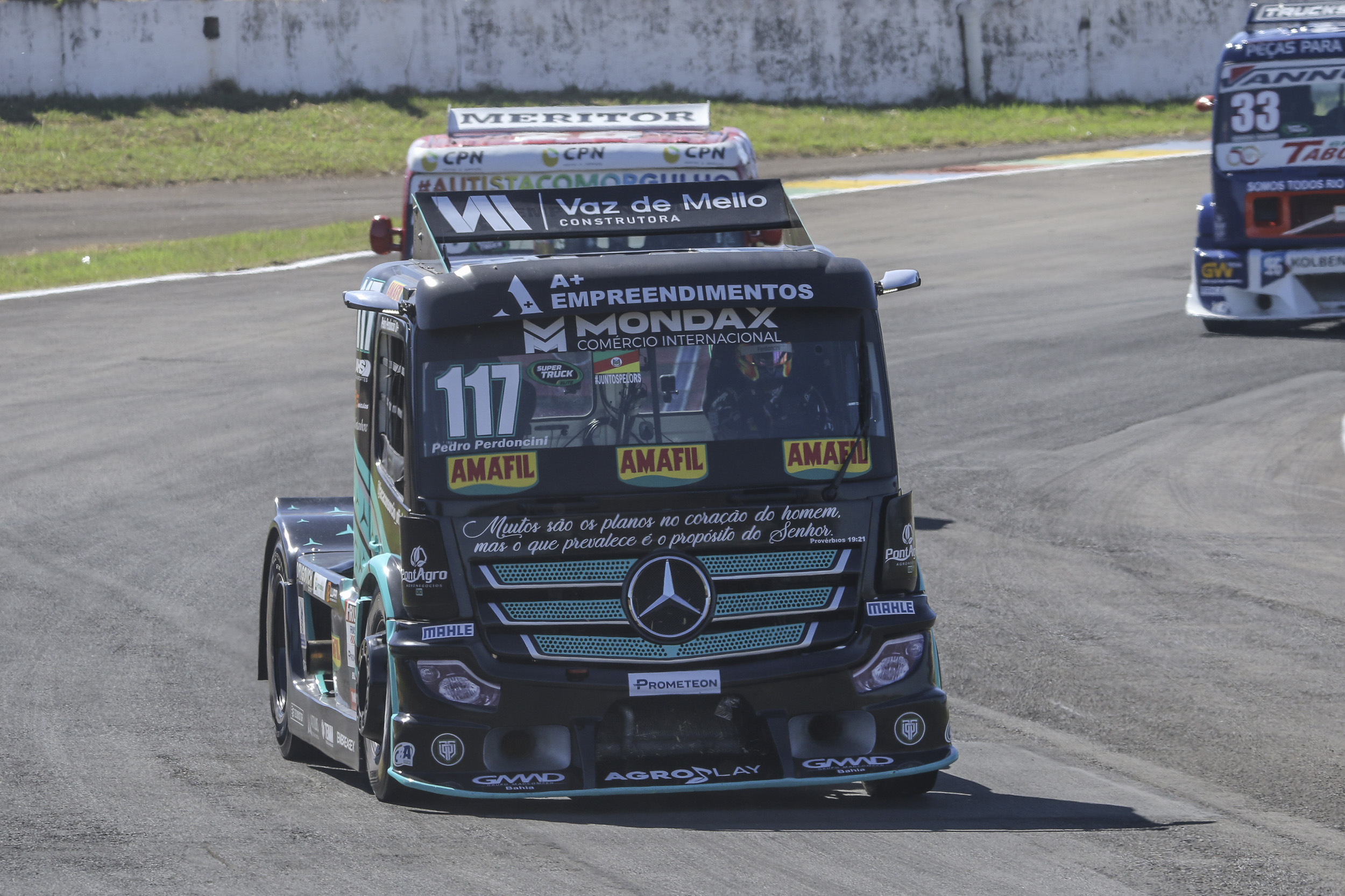 Paranaense corre pela liderança na Copa Truck