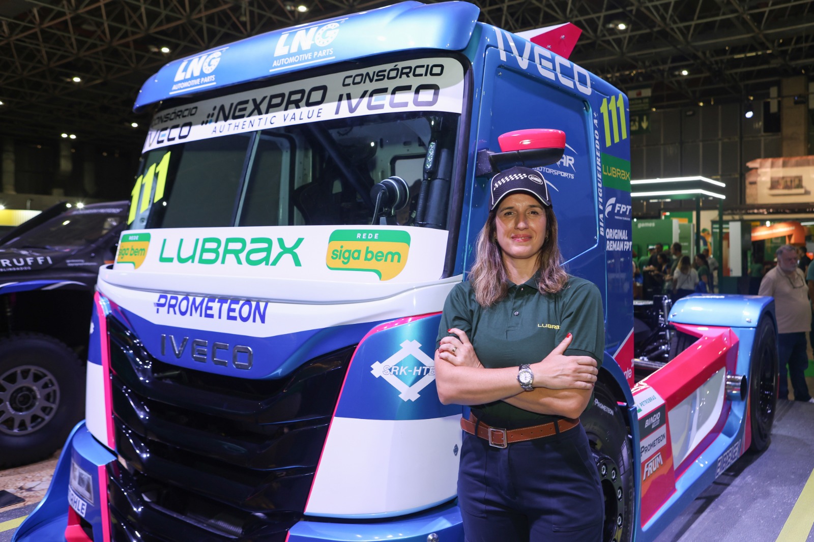 COPA TRUCK: Bia Figueiredo apresenta seu novo Iveco